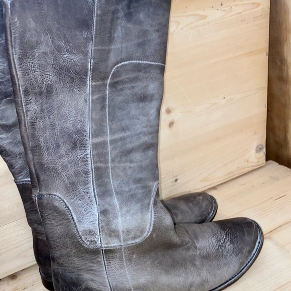 Frye gray leather riding boots - Picture 7 of 10